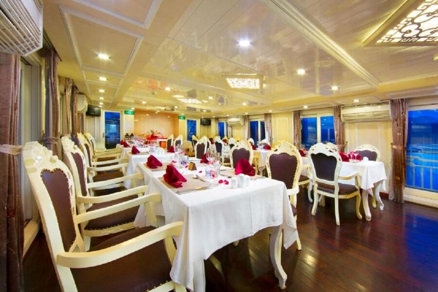 From Hanoi: 2-Day Bai Tu Long Bay Luxury Cruise with Jacuzzi - Food, staff, and the personal touch