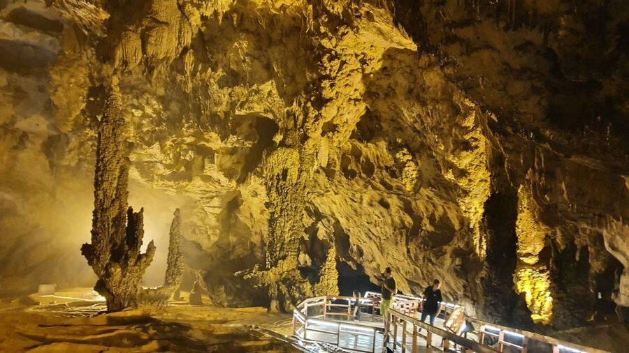 From Hanoi: 2-Day Ban Gioc Waterfall Tour - Day two: Ban Gioc Waterfall and Mat Than Mountain