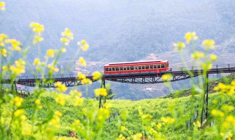 From Hanoi: 2-Day Luxury Sapa Trekking Tour with Homestay - Day two: the Red Dao route to Giang Ta Chai