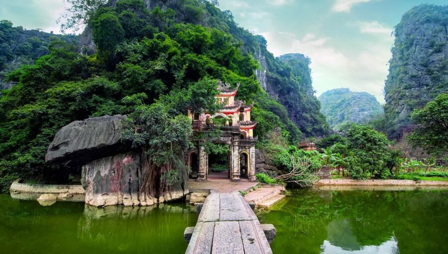 From Hanoi: 2-Day Ninh Binh Tour with Accommodation & Meals - Tam Coc, the original land Halong Bay