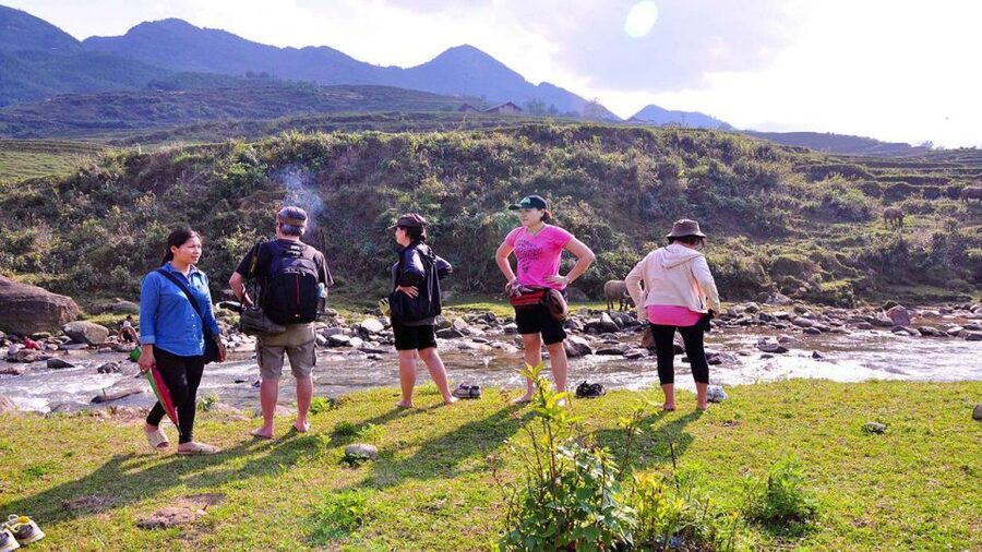 From Hanoi: 2-Day Overnight Sapa Tour by Limousine - What the overnight hotel adds