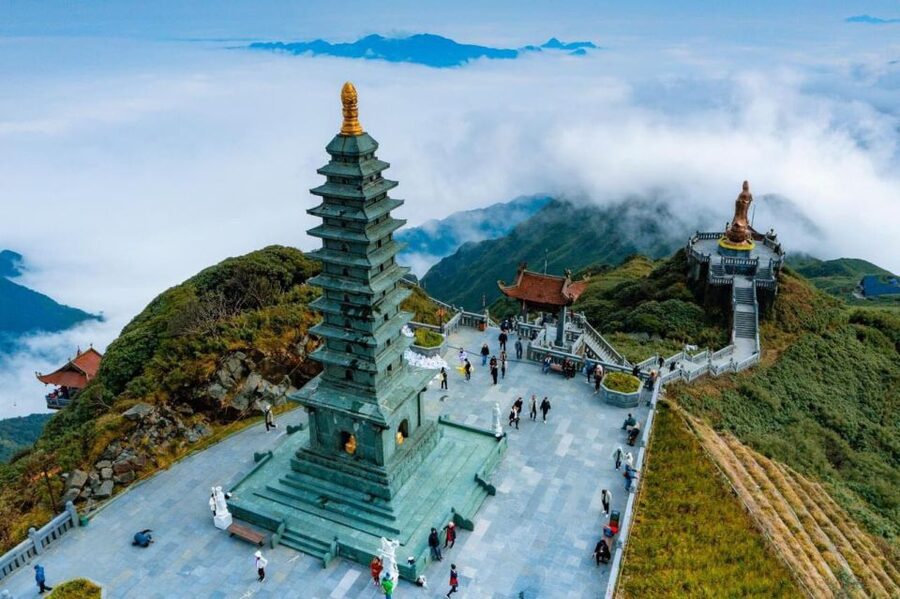 From Hanoi: 2-Day Sapa, Fansipan, and Muong Hoa Valley Tour - The Hanoi to Sapa ride sets the pace