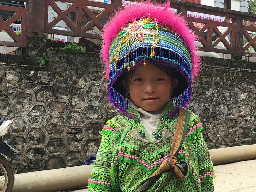From Hanoi: 2-Day Sapa Trek Tour - Luxury Limousine Transfer - Day two through Lao Chai and Ta Van