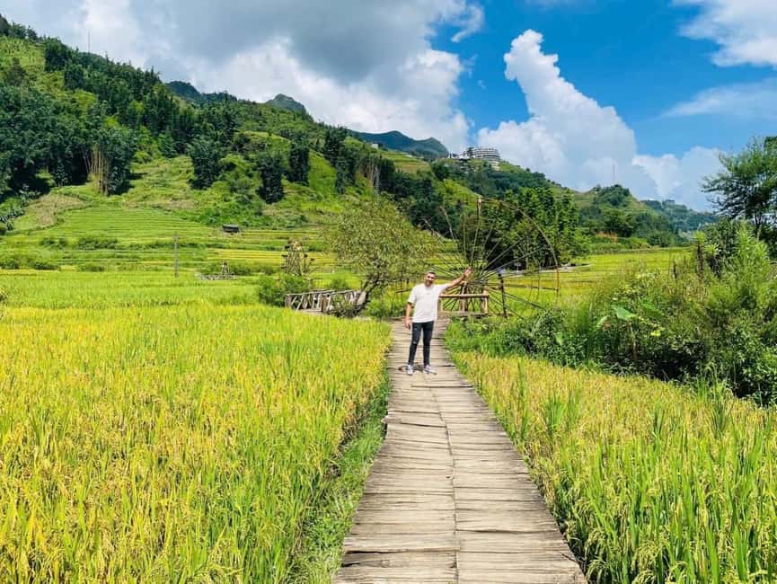 From Hanoi: 2-Days Sapa Trekking Tour Lao Chai and Cat Cat - Cat Cat Village and the waterfall walk