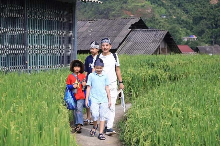 From Hanoi: 2-Days Sapa Trekking Tour Lao Chai and Cat Cat - The guides and the people you meet