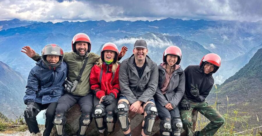 From Hanoi: 3-Night 2-Day Ha Giang Loop Tour with Easy Rider - The overnight bus from Hanoi to Ha Giang