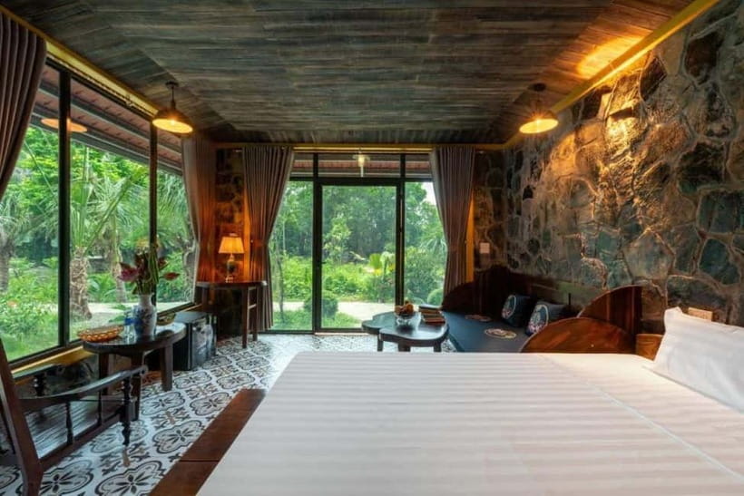 From Hanoi : 4-day Ninh Binh-Halong Bay Cruise with Balcony - Key points at a glance