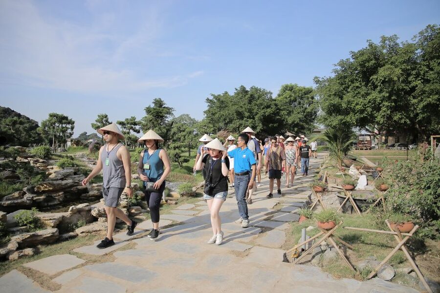 From Hanoi: Bai Dinh, Trang An, and Mua Cave Full-Day Tour - Why this Hanoi day trip works