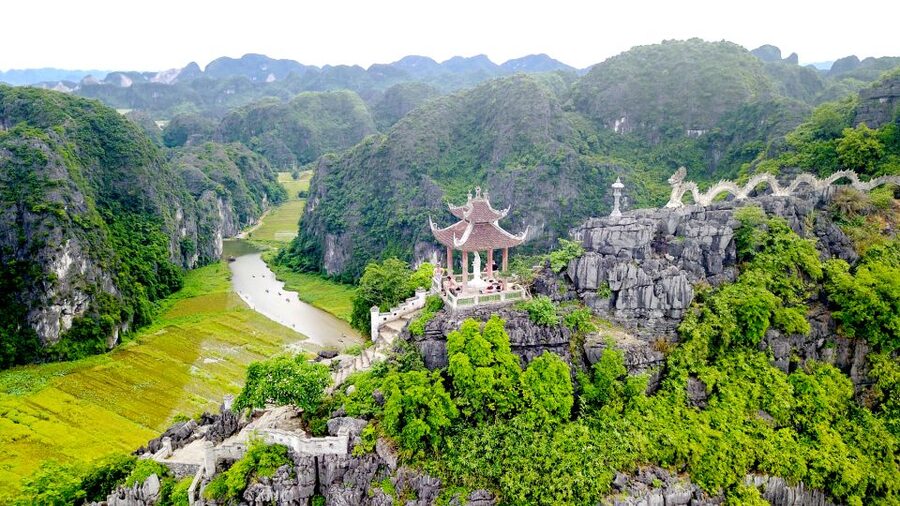 From Hanoi: Bai Dinh, Trang An, and Mua Cave Full-Day Tour - Who should book this experience?