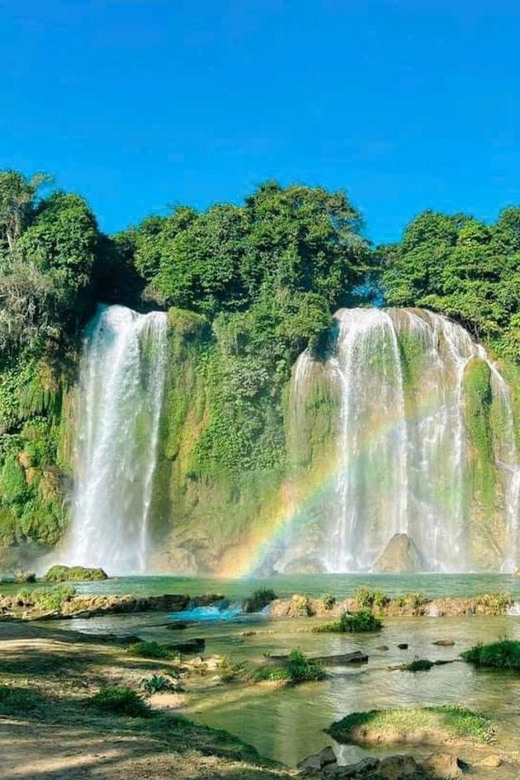 From Hanoi: Ban Gioc Waterfall 2 Day 1 Night - Small Group - Nguom Ngao Cave and its striking formations