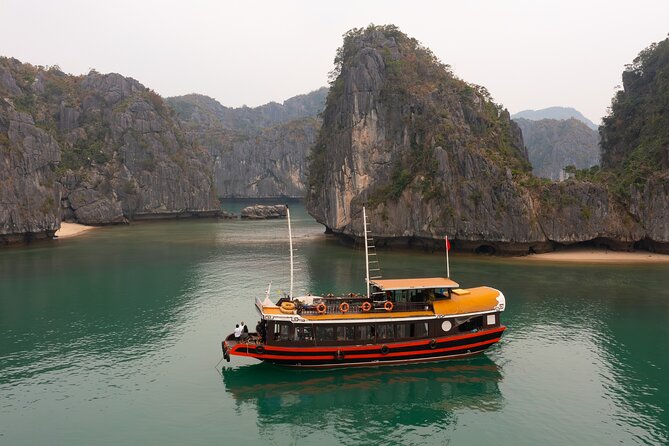 From Hanoi/Cat Ba: Lan Ha-Ha Long Bay Full Day Boat trip - Guides, group size, and boat comfort