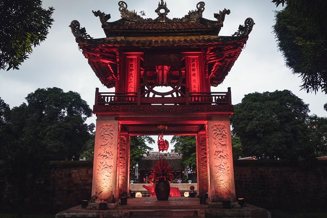 From Hanoi: Full-Day City Tour with Hoa Lo Prison |Optional Lunch - Optional Vietnamese lunch at 200,000 VND