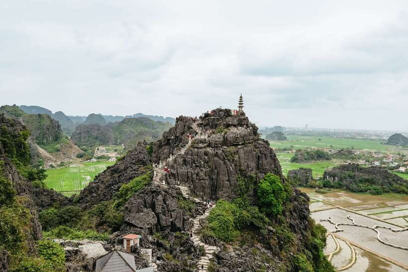 From Hanoi: Full-Day Ninh Binh Highlights Small Group Tour - Cycling through the countryside to Bich Dong