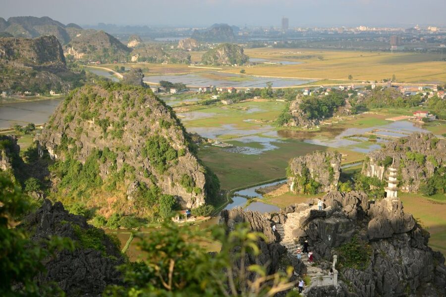 From Hanoi: Full-Day Ninh Binh Highlights Small Group Tour - How the timing feels over 11 hours