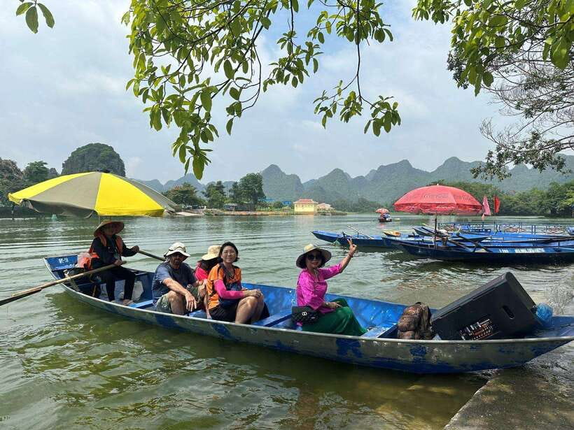 From Hanoi: Full-Day Perfume Pagoda Group Tour with Lunch - Key points at a glance