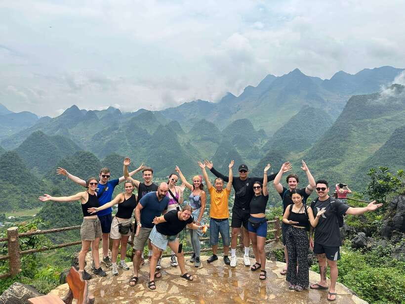 From Hanoi: Ha Giang Loop 3-Day Tour Self-Sriving/Easy Rider - The overnight bus from Hanoi to Ha Giang