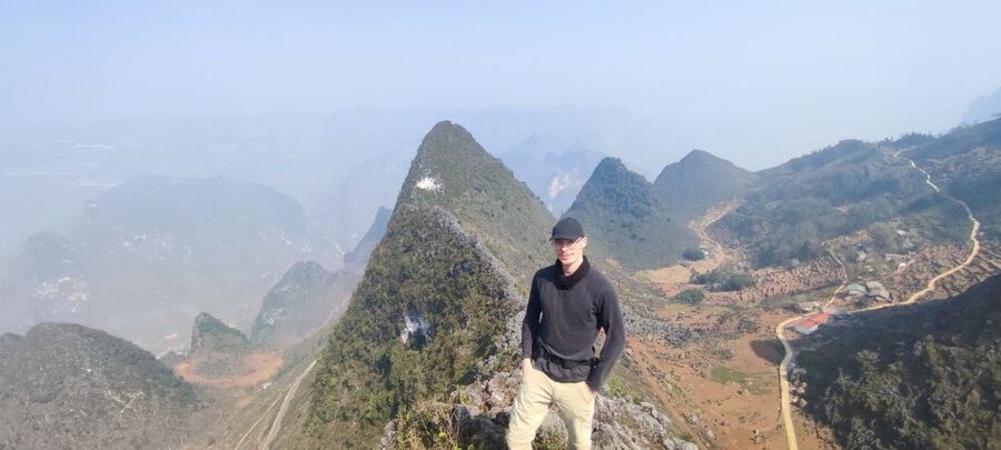 From Hanoi: Ha Giang Loop 4-Day Motorbike Tour - Day 3: Du Gia, hemp weaving, and Nam Dam
