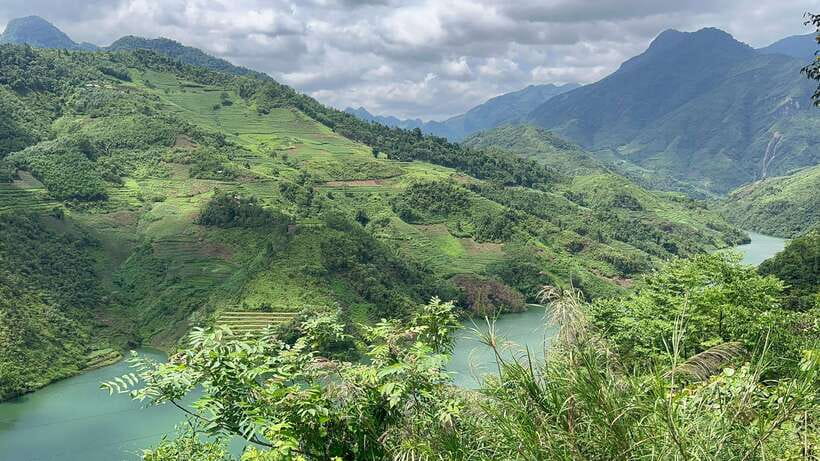 From Hanoi: Ha Giang Loop Easy Rider Tour by Sleeper Bus - Food, accommodation, and what is included