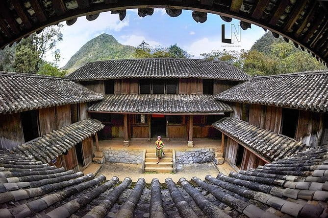 From Hanoi: Ha Giang Loop Tour 3 Nights 2 Days with Motorbike/Car - Motorbike with an easy rider or private car