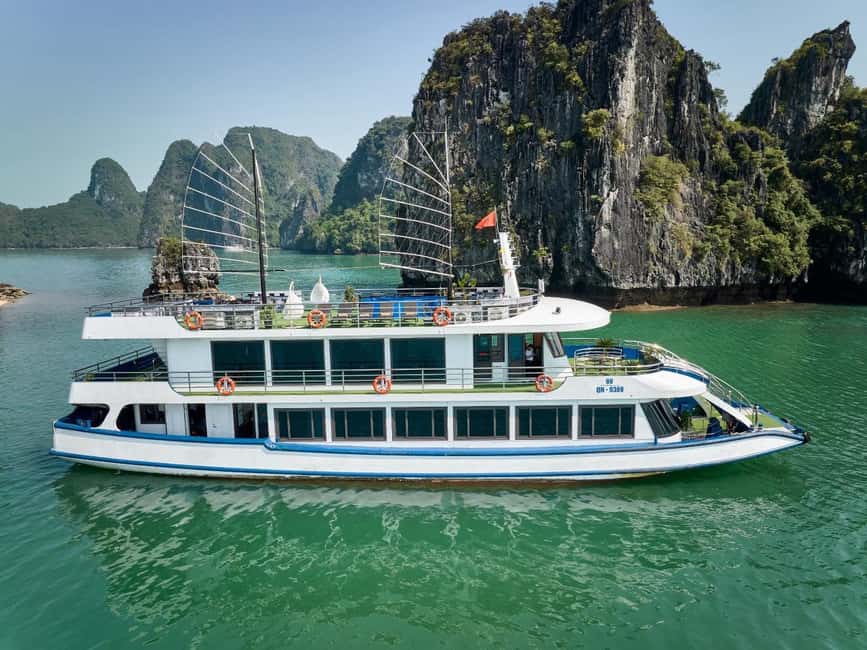 From Hanoi: Ha Long Bay 1 Day Tour With A Luxury Cruise - The long road from Hanoi to Tuan Chau Port