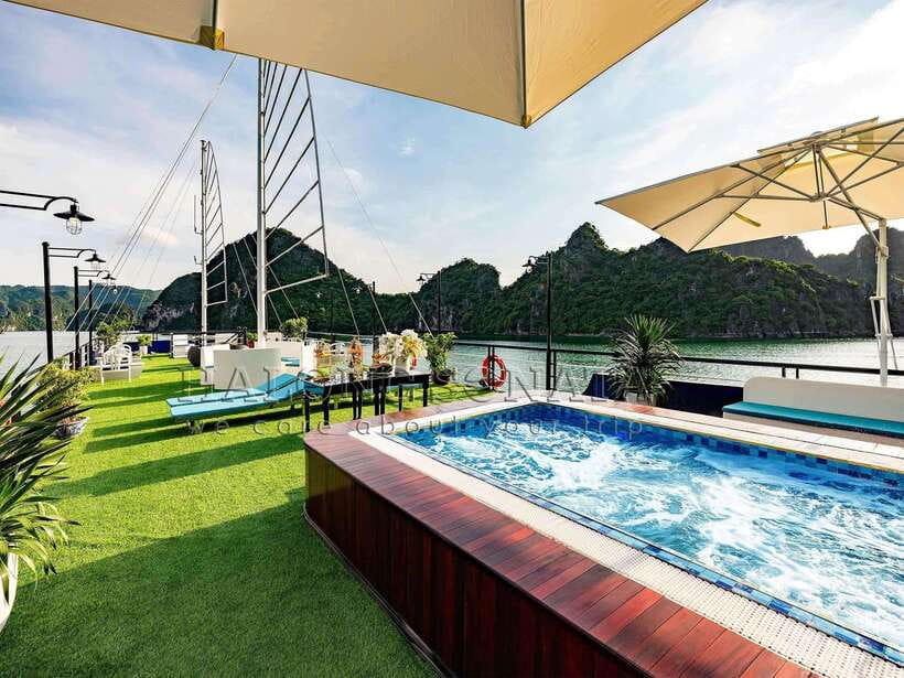 From Hanoi: Ha Long Bay Luxury Cruise with Big & Small Group - Boarding at Tuan Chau Island