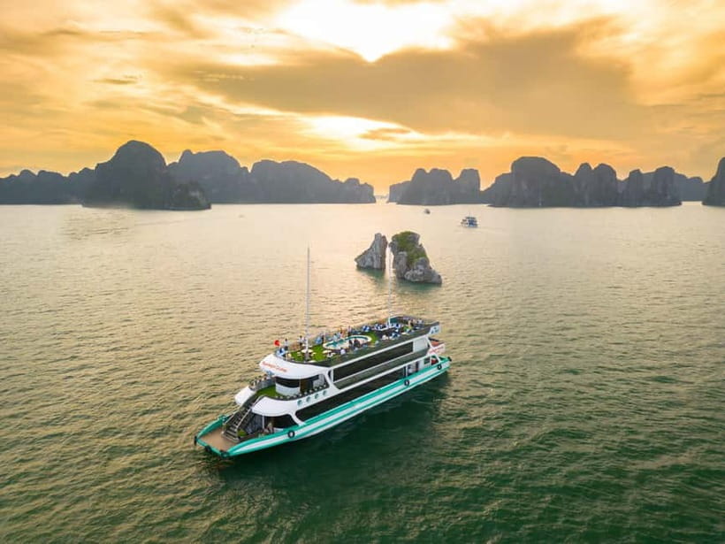 From Hanoi: Halong bay Luxury tour on 5 star cruise - Boarding the cruise at Tuan Chau Harbor