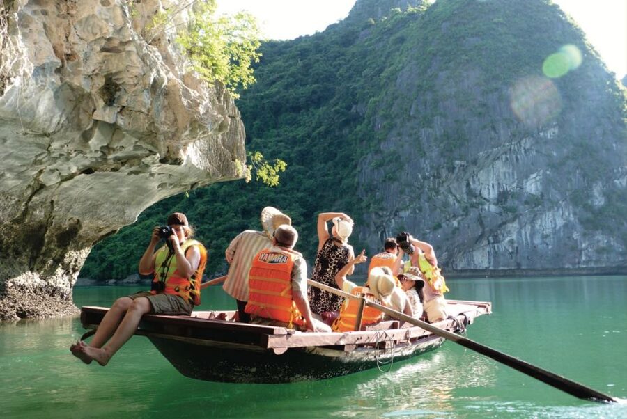 From Hanoi: Halong day trip, Route 2, 6hours, Small group - Titop Island for swimming and the wide view