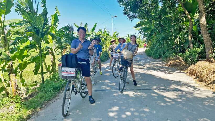 From Hanoi: Hoa Lu/Bai Dinh-Tam Coc/Trang An-Mua Cave Tours - What the $22 price really buys you