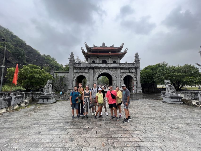 From Hanoi: Hoa Lu, Mua Cave and Tam Coc Full-Day Trip - Who will get the most from this tour