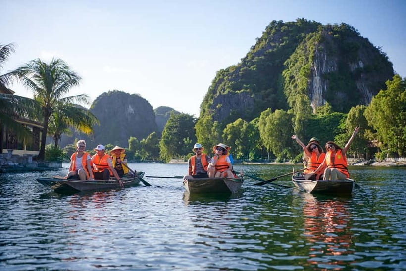 From Hanoi: Hoa Lu, Tam Coc, Mua Cave & Cycling in Ninh Binh - Hoa Lu and the temples of Vietnam’s first dynasties