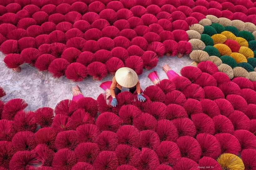 From Hanoi: Incense Village & Train Street Small Group Tour - Why Quang Phu Cau makes a strong half-day trip