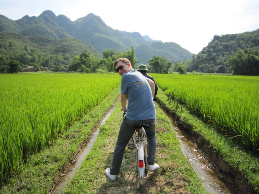 From Hanoi: Mai Chau Valley & Hill Tribes 2-Day Trek Tour - The second morning: cycling, then trekking