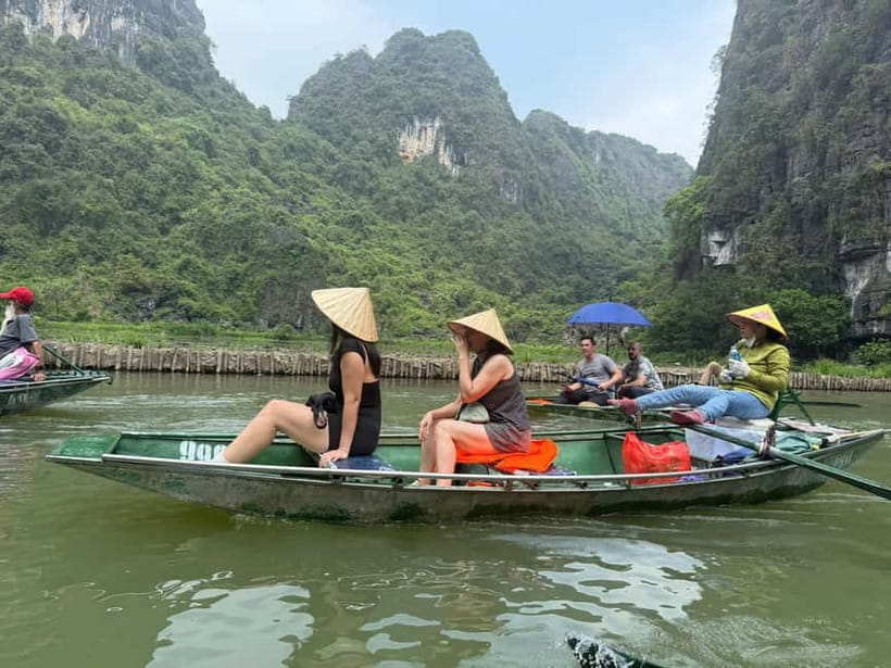 From Hanoi: Ninh Binh, Hoa Lu, Tam Coc, & Mua Cave Day-Trip - Guides, group rhythm, and the human side
