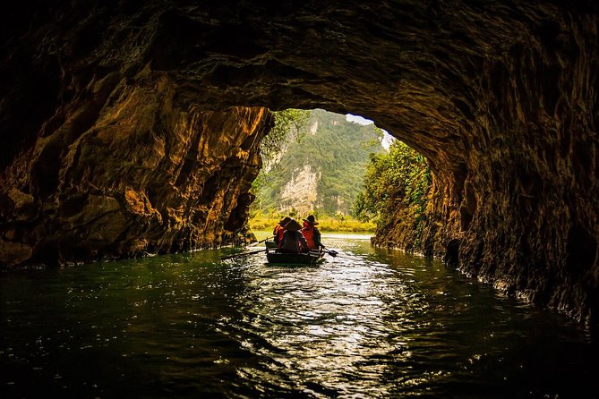 From Hanoi: Ninh Binh Tour Highlights - Transfer & Buffet Lunch - Two hours on the water at Trang An or Tam Coc