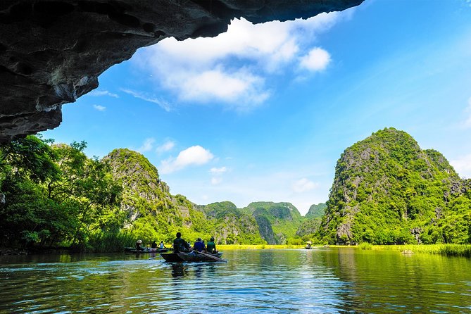 From Hanoi: Ninh Binh Tour Highlights - Transfer & Buffet Lunch - Climbing the 500 steps at Mua Cave