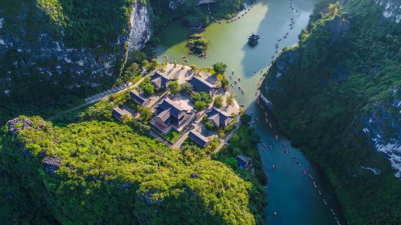 From Hanoi: Ninh Binh Trip with Cycling & Buffet Lunch - Hoa Lu and the temples of Vietnam’s first dynasties