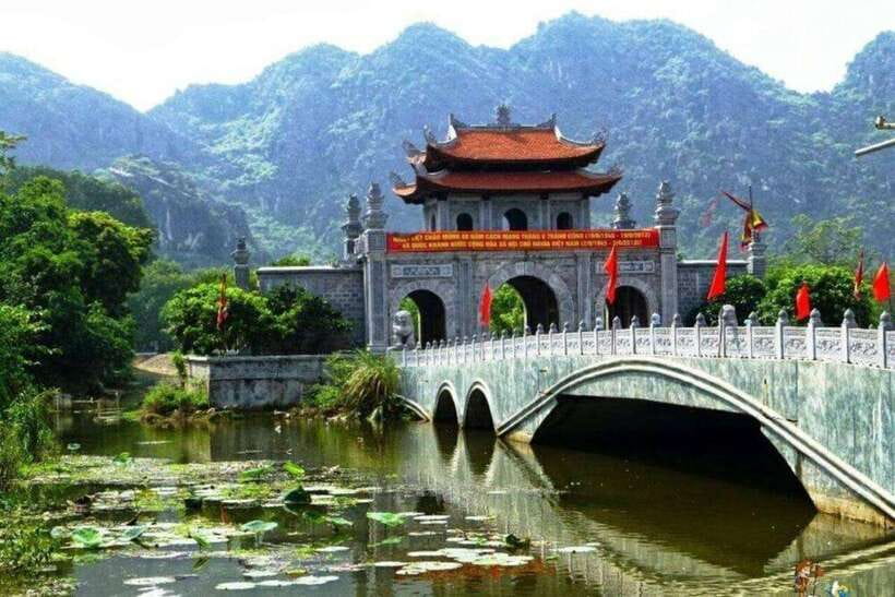 From Hanoi: Quang Phu Cau Incense Village & Ninh Binh Tour - Key points to know before booking