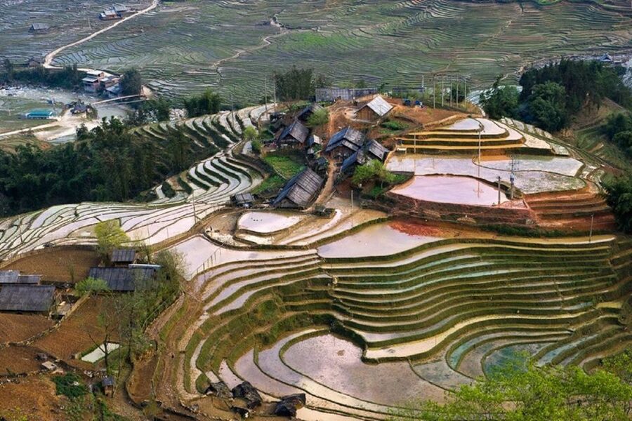 From Hanoi: Sapa Tour w Fansipan Peak 3 days 2 nights - The 17-kilometer route through three communities