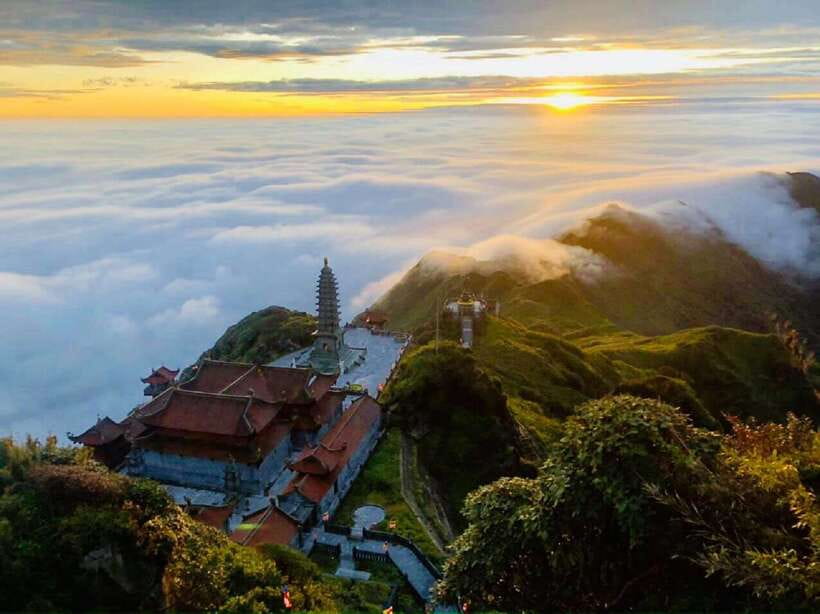 From Hanoi: Sapa Tour w Fansipan Peak 3 days 2 nights - Choosing Fansipan on the final morning