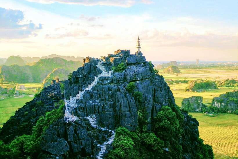 From Hanoi: Trang An Eco-tourism -Bai Dinh pagoda & Mua Cave - Why this Ninh Binh day trip works