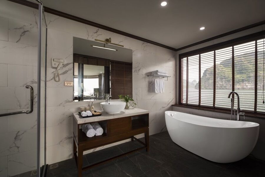 From Ninh Binh: Ha Long - Lan Ha Bay 2D1N on 5-star Cruise - Is $213 per person a fair price?