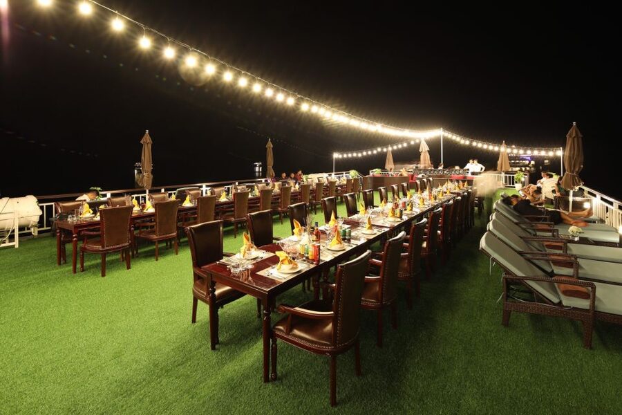 From Ninh Binh: Ha Long - Lan Ha Bay 2D1N on 5-star Cruise - Lunch among Ha Long Bay’s limestone towers