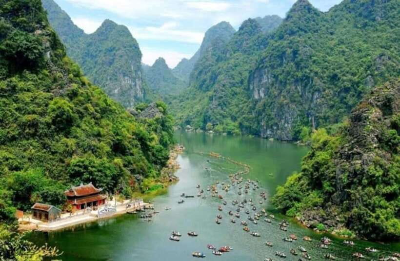 From Ninh Binh: Hoa Lu, Trang An and Mua Cave Full Day - Why this route works well in one day