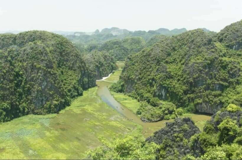 From Ninh Binh: Hoa Lu, Trang An and Mua Cave Full Day - Hoa Lu and Vietnam’s early royal capital