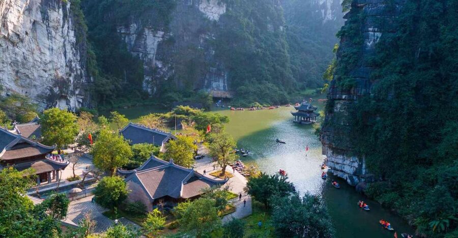 From Ninh Binh: Hoa Lu,Trang An,Mua Cave, Full Day Tour - The 500 steps to Mua Cave