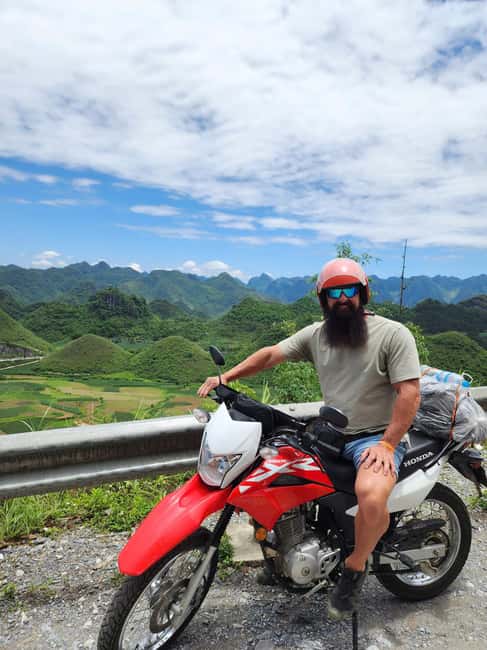 From SaPa: 4 Day Ha Giang Loop Motorbike Tour With Rider - The overnight bus from SaPa to Ha Giang
