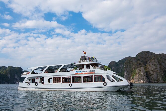 Full Day-All Inclusive: Halong Bay-Lan Ha Bay-Bai Tu Long Bay - Sung Sot Cave, the main stop of the day