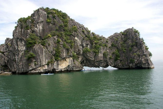 Full-Day Halong Bay Tour Including Kayaking from Hanoi - What this Halong Bay day is really like