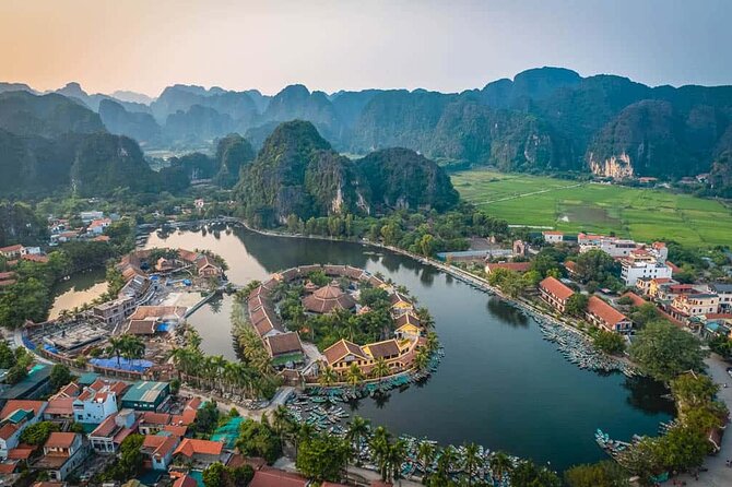 Full Day Hoa Lu Tam Coc Excursion from Hanoi by Limousine - Leaving Hanoi in a limousine