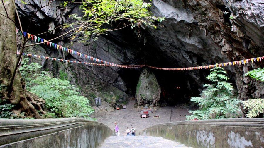 Full-Day Perfume Pagoda Private or Small-Group Tour - Is the $67 price good value?
